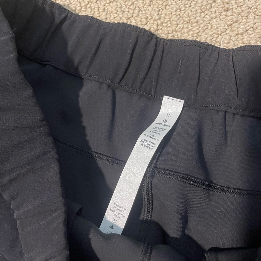 Lulu lemon on the fly crops